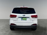 Used 2017 Kia Sorento LX image 6