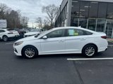 Used 2018 Hyundai Sonata SE image 2