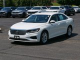 Used 2020 Volkswagen Passat 2.0T SE image 3