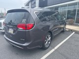 Used 2018 Chrysler Pacifica Limited w/ Tire & Wheel Group image 4