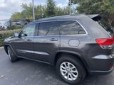 Used 2014 Jeep Grand Cherokee Laredo w/ 18" Wheel & 8.4" Radio Group image 4
