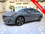 Used 2021 Hyundai Elantra Limited image 3