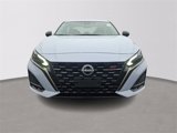Used 2023 Nissan Altima 2.5 SR image 2