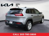 Used 2015 Jeep Cherokee Sport image 3