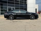 Used 2022 Toyota Camry SE image 2