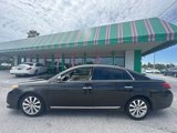 Used 2011 Toyota Avalon Limited image 3