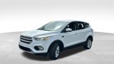 Used 2017 Ford Escape SE image 3