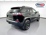 Used 2020 Jeep Cherokee Latitude image 2