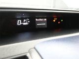 Used 2015 Toyota Prius C Two image 5