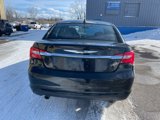 Used 2013 Chrysler 200 Touring w/ S Exterior Appearance Pkg image 6
