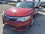 Used 2013 Toyota Camry LE image 2