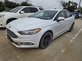 Used 2018 Ford Fusion SE w/ Equipment Group 201A image 2
