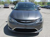 Used 2017 Chrysler Pacifica Touring-L w/ Tire & Wheel Group image 3