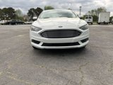 Used 2017 Ford Fusion SE w/ Fusion SE Technology Package image 4