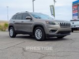 Used 2019 Jeep Cherokee Latitude w/ Popular Appearance Group image 4