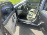 Used 2011 Toyota Camry image 6