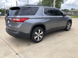 Used 2021 Chevrolet Traverse LT w/ LT Premium Package image 6