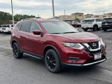 Used 2019 Nissan Rogue SV image 3