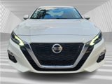 Used 2019 Nissan Altima 2.5 Platinum image 4