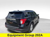 Used 2022 Ford Explorer XLT w/ Equipment Group 202A image 3