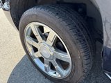Used 2007 Cadillac Escalade AWD w/ Information Package image 5