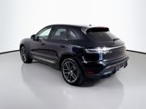 Certified 2025 Porsche Macan image 3
