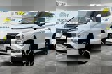 Used 2023 Mitsubishi Outlander SE image 3