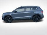 Used 2024 Volkswagen Taos SEL image 4