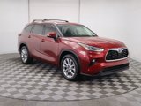 Used 2021 Toyota Highlander Limited image 3