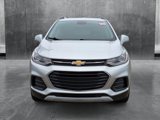 Used 2020 Chevrolet Trax LT w/ LT Convenience Package image 2
