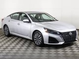 Used 2023 Nissan Altima 2.5 SV image 2