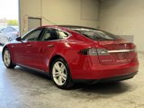 Used 2015 Tesla Model S 70D image 2