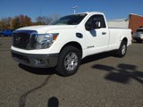 Used 2017 Nissan Titan SV image 3