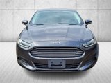 Used 2016 Ford Fusion SE image 2