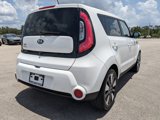 Used 2015 Kia Soul ! image 5
