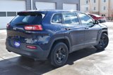 Used 2015 Jeep Cherokee Sport image 5