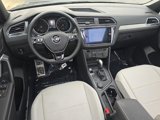 Used 2021 Volkswagen Tiguan SE R-Line image 2