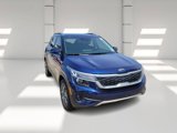 Used 2021 Kia Seltos EX image 3