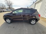 Used 2022 Chevrolet Trax LT w/ Premium Seat Package image 3