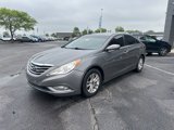 Used 2013 Hyundai Sonata GLS w/ Popular Equipment Pkg image 2