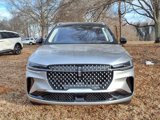 New 2025 Lincoln Nautilus Reserve image 2