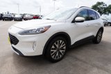 Used 2020 Ford Escape Titanium image 3