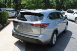 Used 2023 Toyota Highlander L image 5