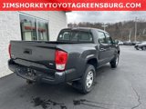 Used 2017 Toyota Tacoma SR image 6