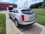 Used 2010 Cadillac SRX Luxury image 2