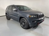 Used 2017 Jeep Grand Cherokee Trailhawk image 2
