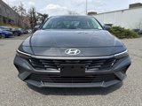 Used 2025 Hyundai Elantra SE image 2