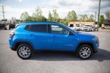Used 2022 Jeep Compass Latitude w/ Sun and Sound Group image 2