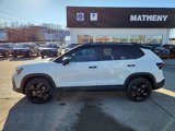New 2025 Volkswagen Taos SE image 2