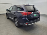 Used 2017 Mitsubishi Outlander SE image 5